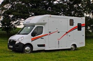 Hanson Busby Horseboxes HB Twin