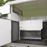 Hanson Busby Horseboxes HB Duo Partition